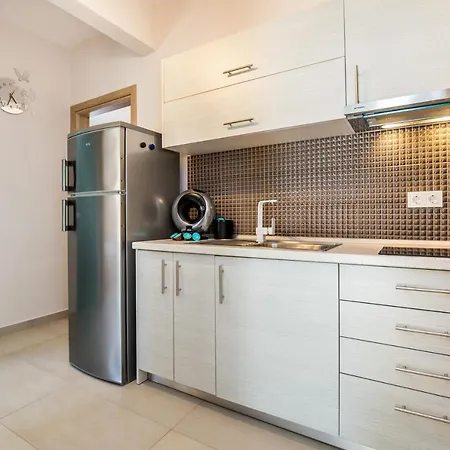 Dionysos Apartment