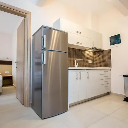 Dionysos Apartment *